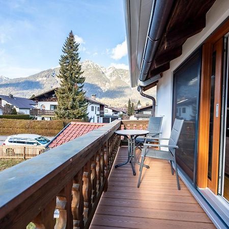Grossa Waxlstoa Apartment การ์มิช-พาร์เทนเคียร์เชน ภายนอก รูปภาพ