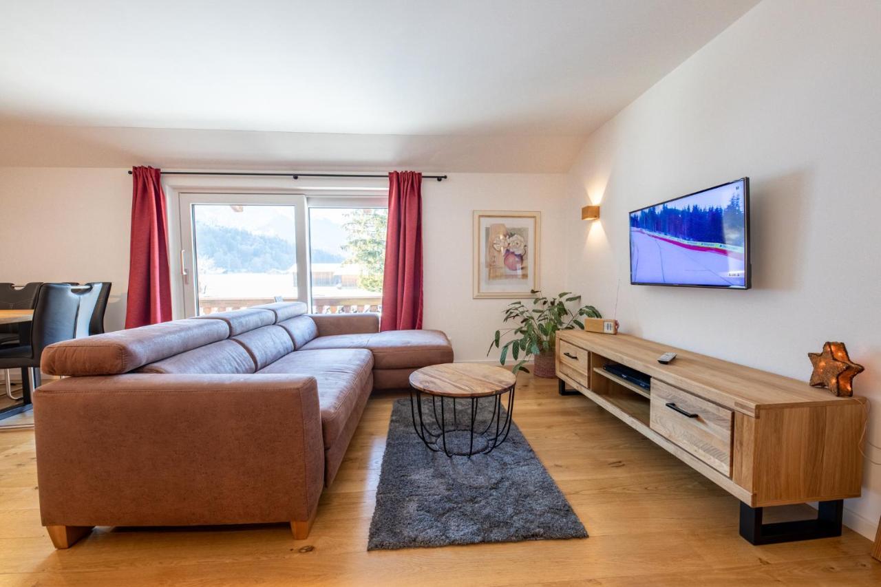 Grossa Waxlstoa Apartment การ์มิช-พาร์เทนเคียร์เชน ภายนอก รูปภาพ