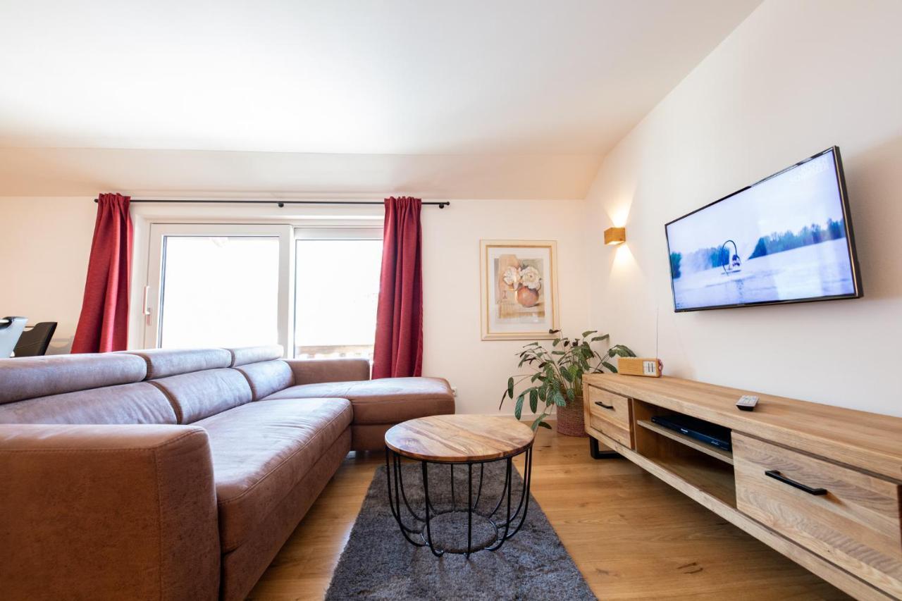 Grossa Waxlstoa Apartment การ์มิช-พาร์เทนเคียร์เชน ภายนอก รูปภาพ