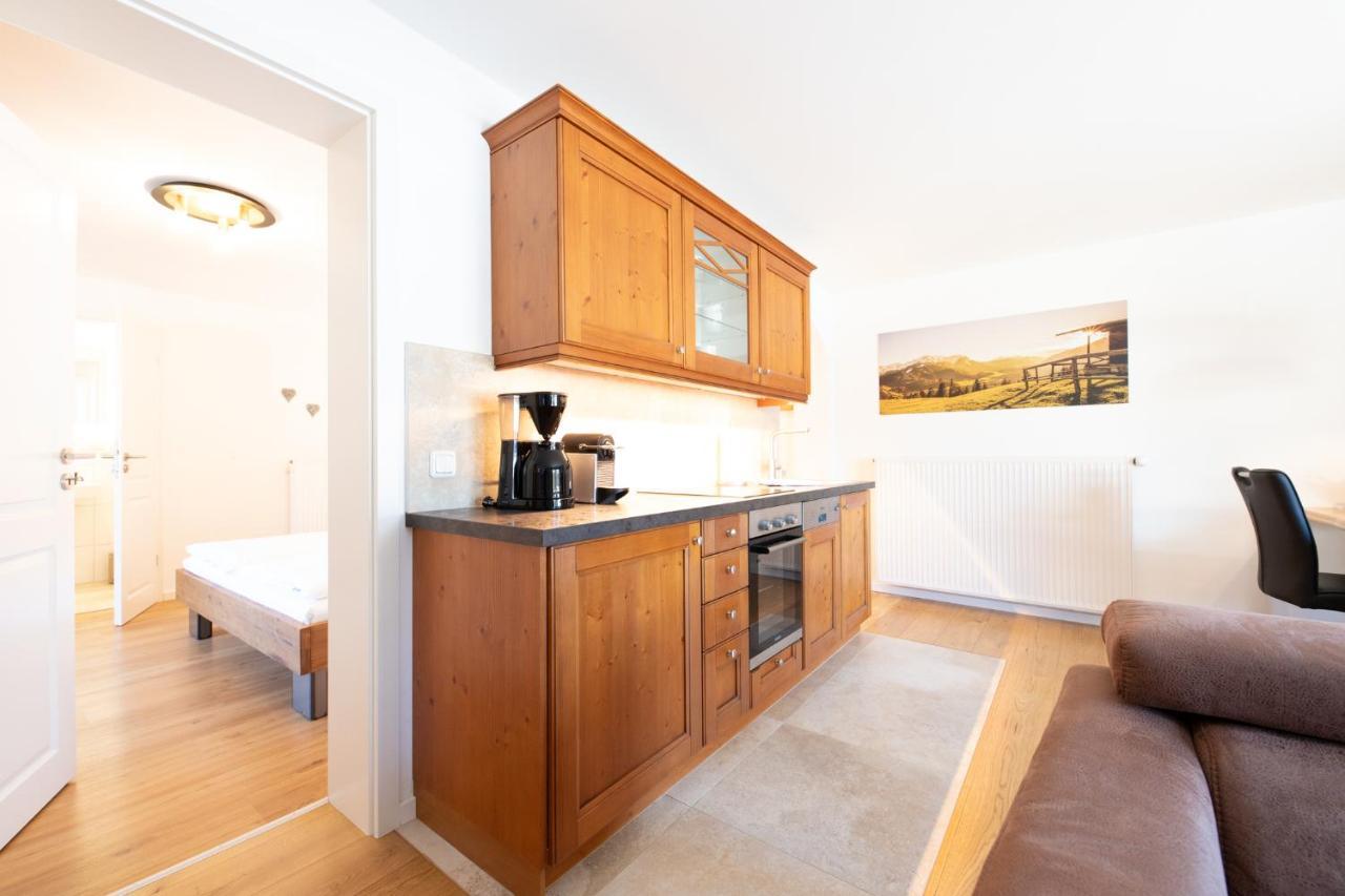Grossa Waxlstoa Apartment การ์มิช-พาร์เทนเคียร์เชน ภายนอก รูปภาพ